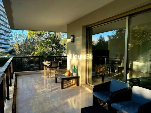 Appartement 3 pièces 98 m²