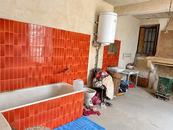 À VENDRE - Studio de 23 m² à fort potentiel - Sérignan-du-Comptat