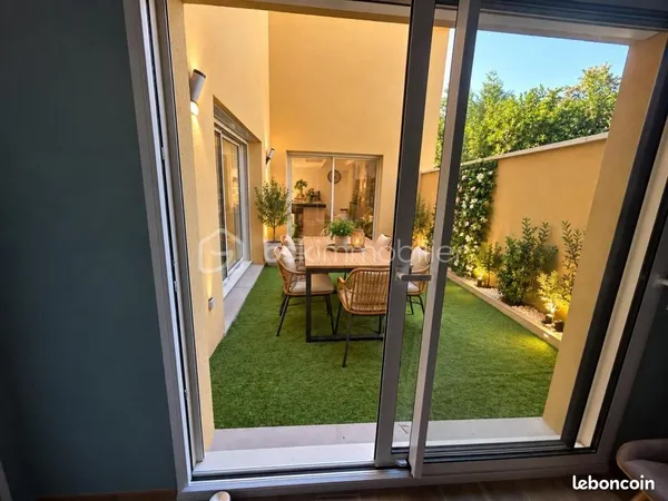 Maison 7 pièces 180 m²