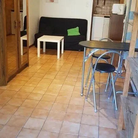 Studio 1 pièce 20 m²