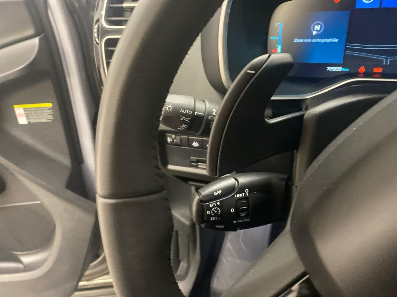 Citroën C5 Aircross hybride rechargeable 225 s&s e-eat8 c-series — photo 21