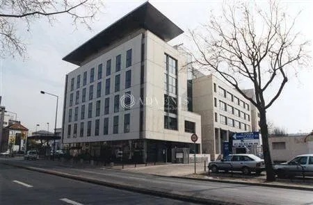 Bureau 2946 m²