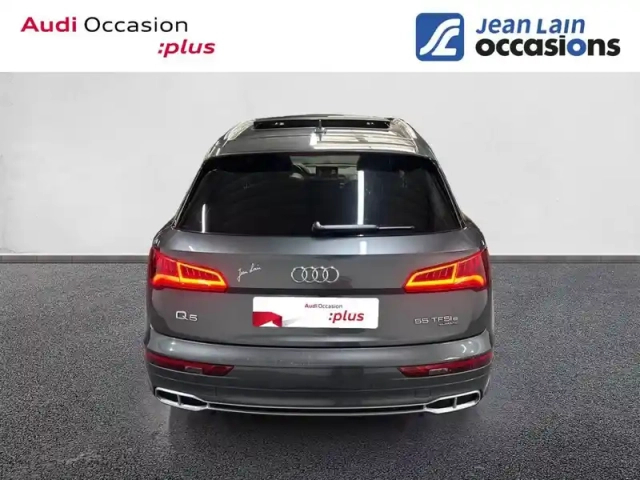 Audi Q5 55 tfsi e 367 s tronic 7 quattro — photo 6