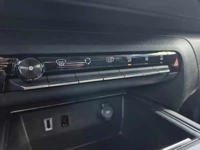 Citroën C5 Aircross bluehdi 130 s&amp;s eat8 max — photo 30