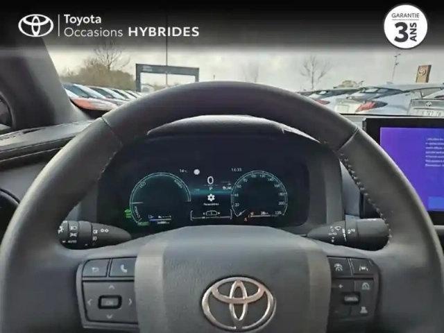 Toyota C-Hr 2.0 hybride rechargeable 225ch design my25 — photo 23