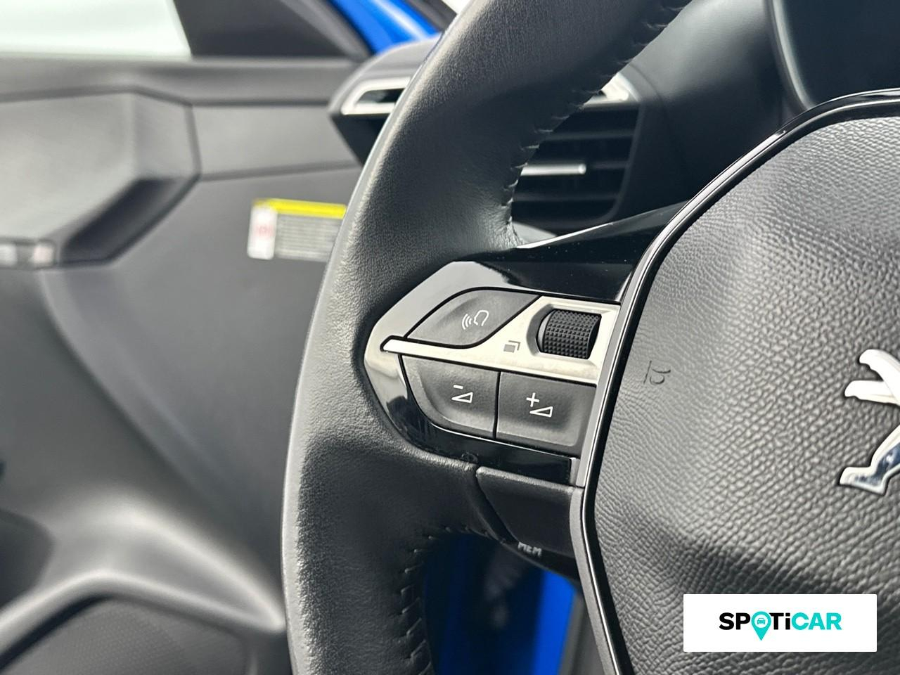 Peugeot 208 e-208 136ch allure — photo 18