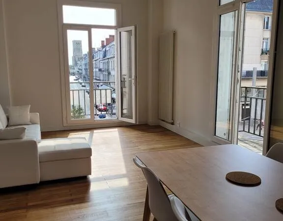 Appartement 3 pièces 104 m²