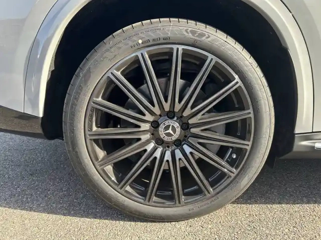 Mercedes Glc 400 eq 4m — photo 7