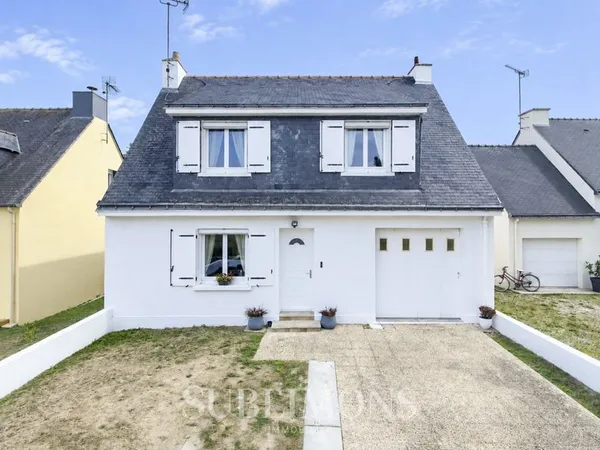 Maison rénovée de 105 m² avec jardin et garage  Saint-Joac