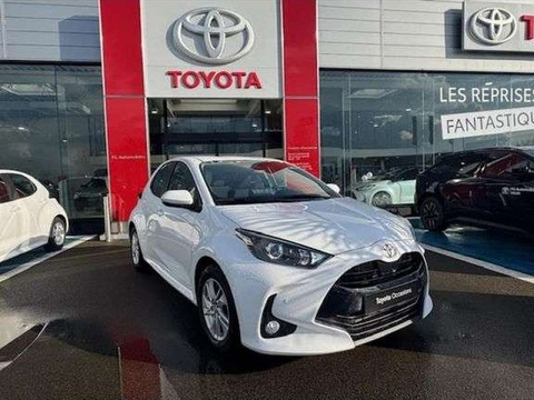 Toyota YARIS Toyota Yaris 120 VVT-i Dynamic Business 5p MC24