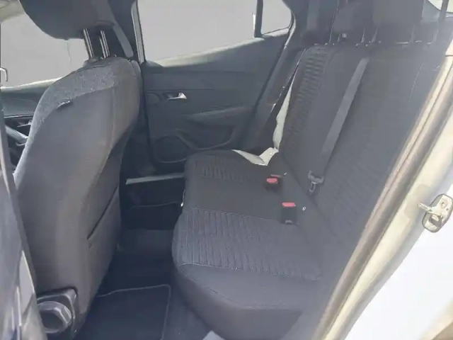 Peugeot 2008 puretech 100 s&amp;s bvm6 — photo 12