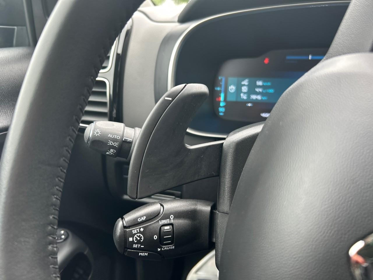 Citroën C5 Aircross hybrid 225ch shine pack e-eat8 — photo 14