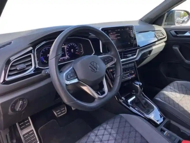 Volkswagen T-Roc 1.5 tsi evo2 150 start/stop dsg7 r-line edition — photo 9