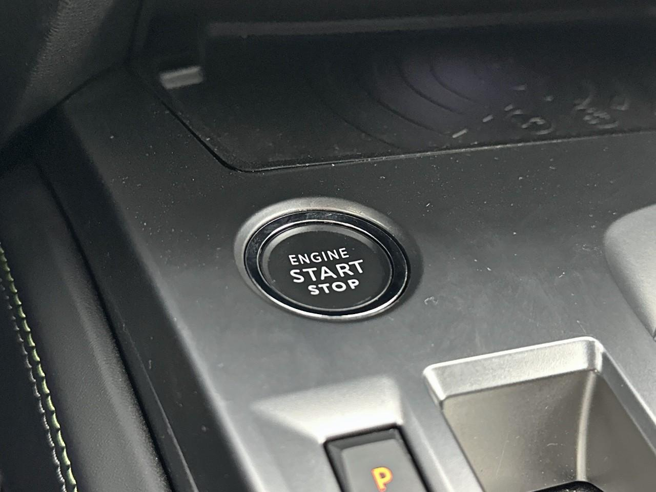 Peugeot 308 phev 180 e-eat8 gt — photo 28
