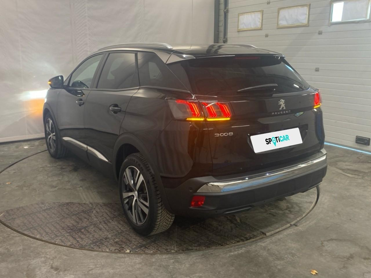 Peugeot 3008 puretech 130ch s&s eat8 roadtrip — photo 3