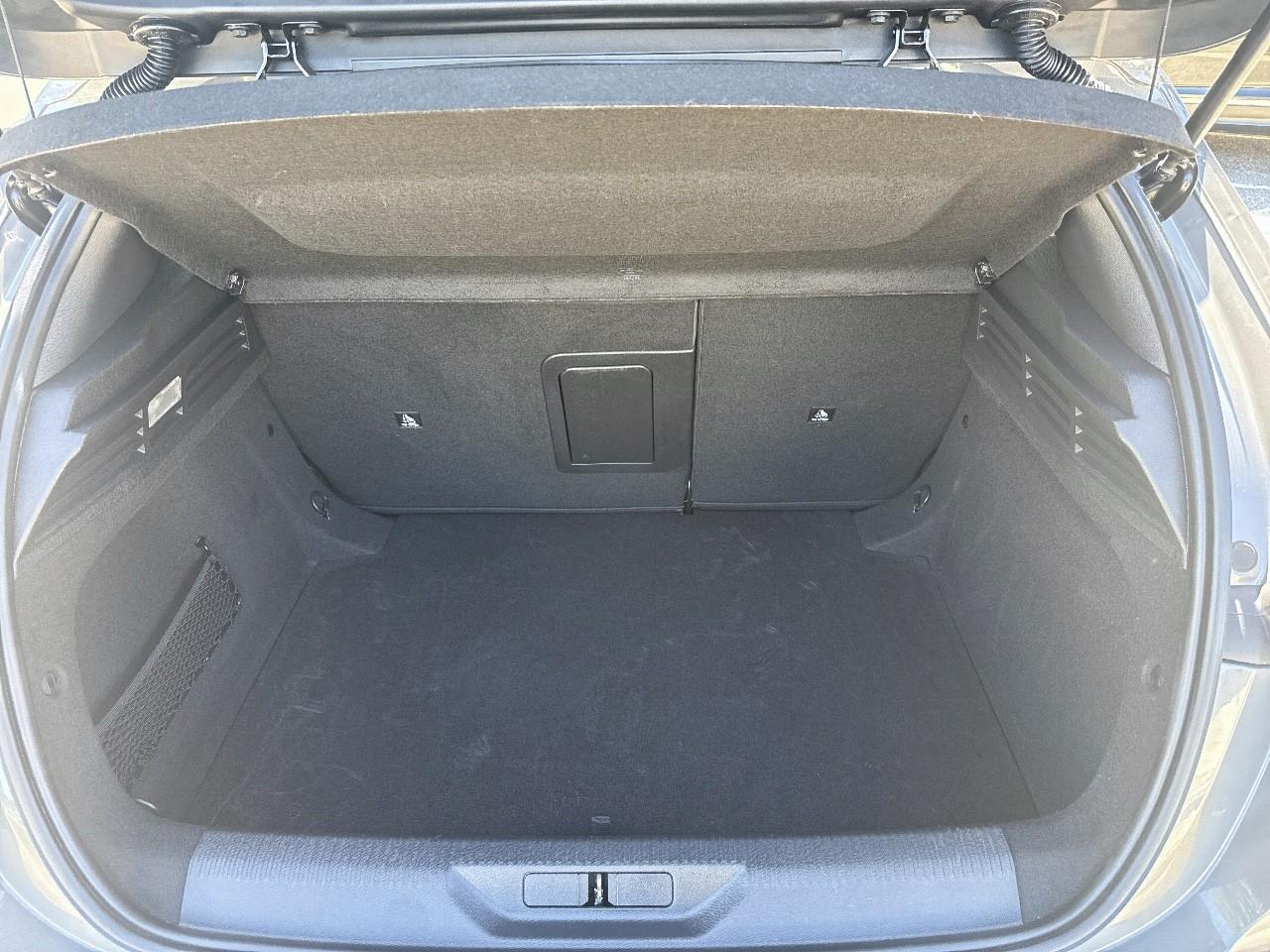 Peugeot 308 1.2 hybrid 136ch allure e-dcs6 — photo 6