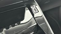 Peugeot 2008 1.2 PureTech 130ch S&S Allure Business — photo 19