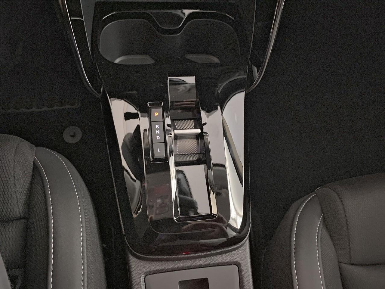 Citroën C3 Aircross hybride 145 ch aut max — photo 17