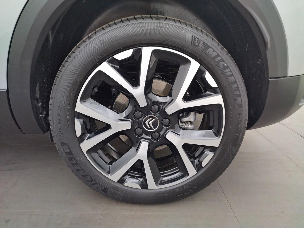 Citroën C5 Aircross hybride rechargeable 225 s&s e-eat8 shine — photo 16