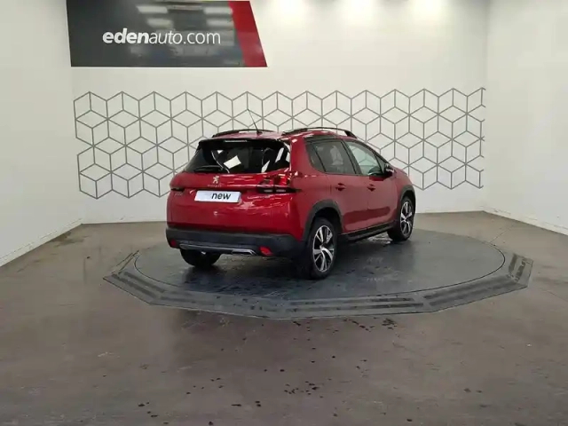 Peugeot 2008 bluehdi 120ch s&amp;s eat6 — photo 5