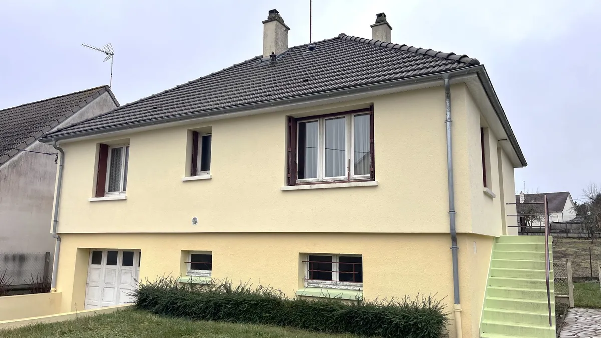 Photo 1