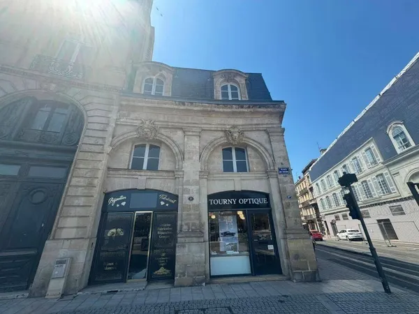 Bureaux 316 m²