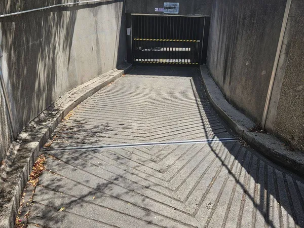 Parking 11 m²