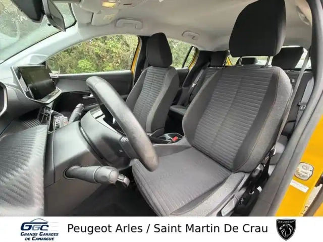 Peugeot 208 puretech 75 s&amp;s bvm5 — photo 9