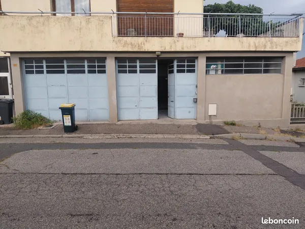 Local 120M2