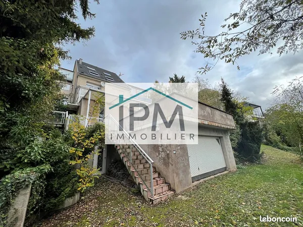 Duplex 3 pièces 132 m²