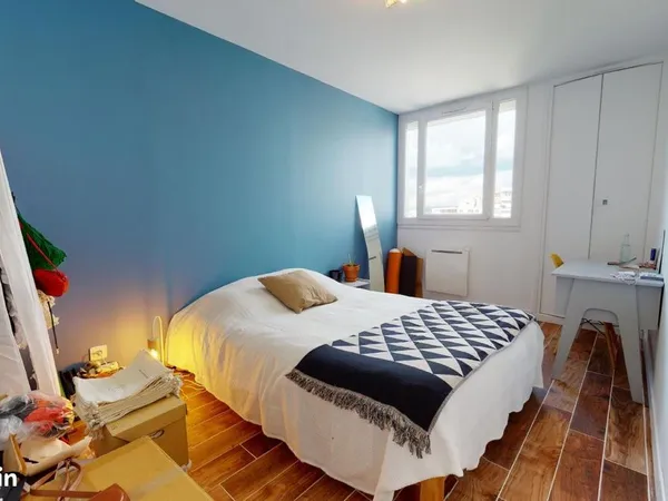 Chambre 5 pièces 97 m²