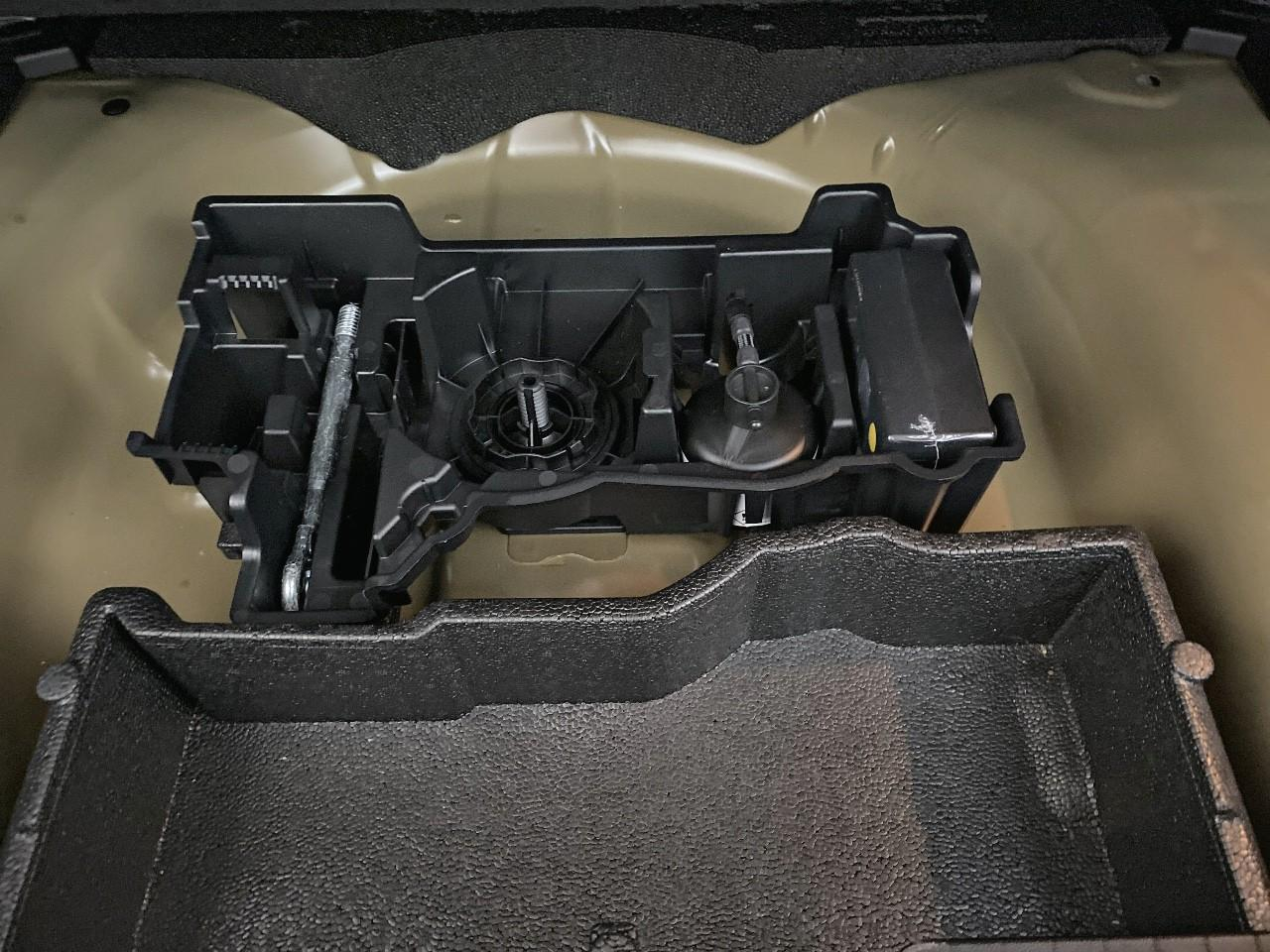 Peugeot 2008 hybrid 136 e-dcs6 style — photo 16