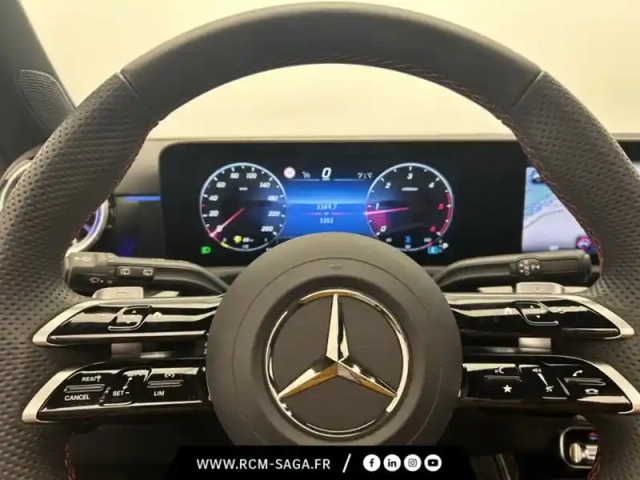 Mercedes Classe A 200 d 150ch amg line 8g-dct — photo 12