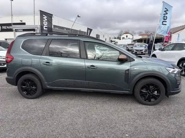 Dacia Jogger eco-g 100 7 places gsr2 — photo 89