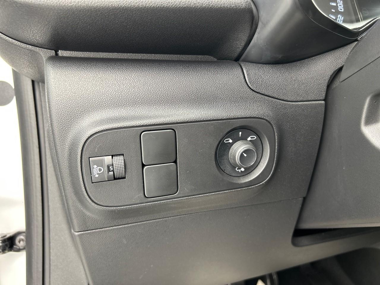 Citroën C3 puretech 83 s&s bvm5 shine — photo 22
