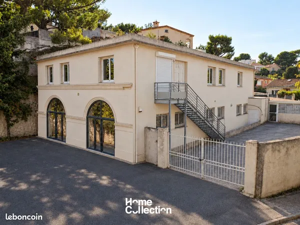 Local 530 m² Marseille