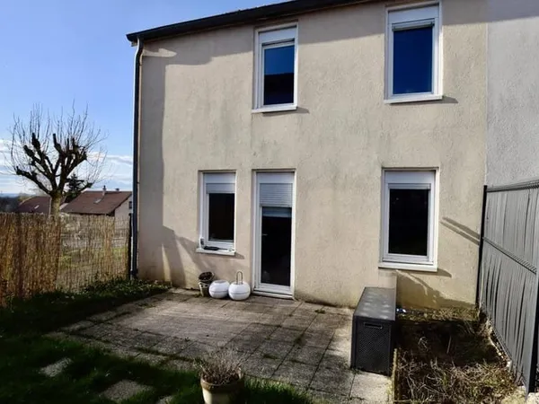 Maison mitoyenne 102m2 - 4 chambres -BEAUCOURT