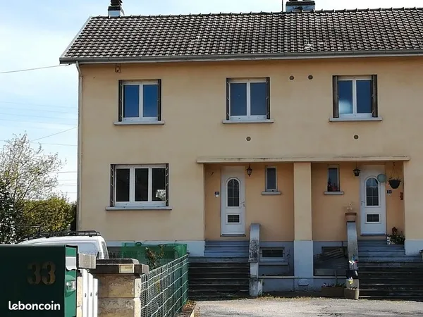 Maison mitoyenne à louer