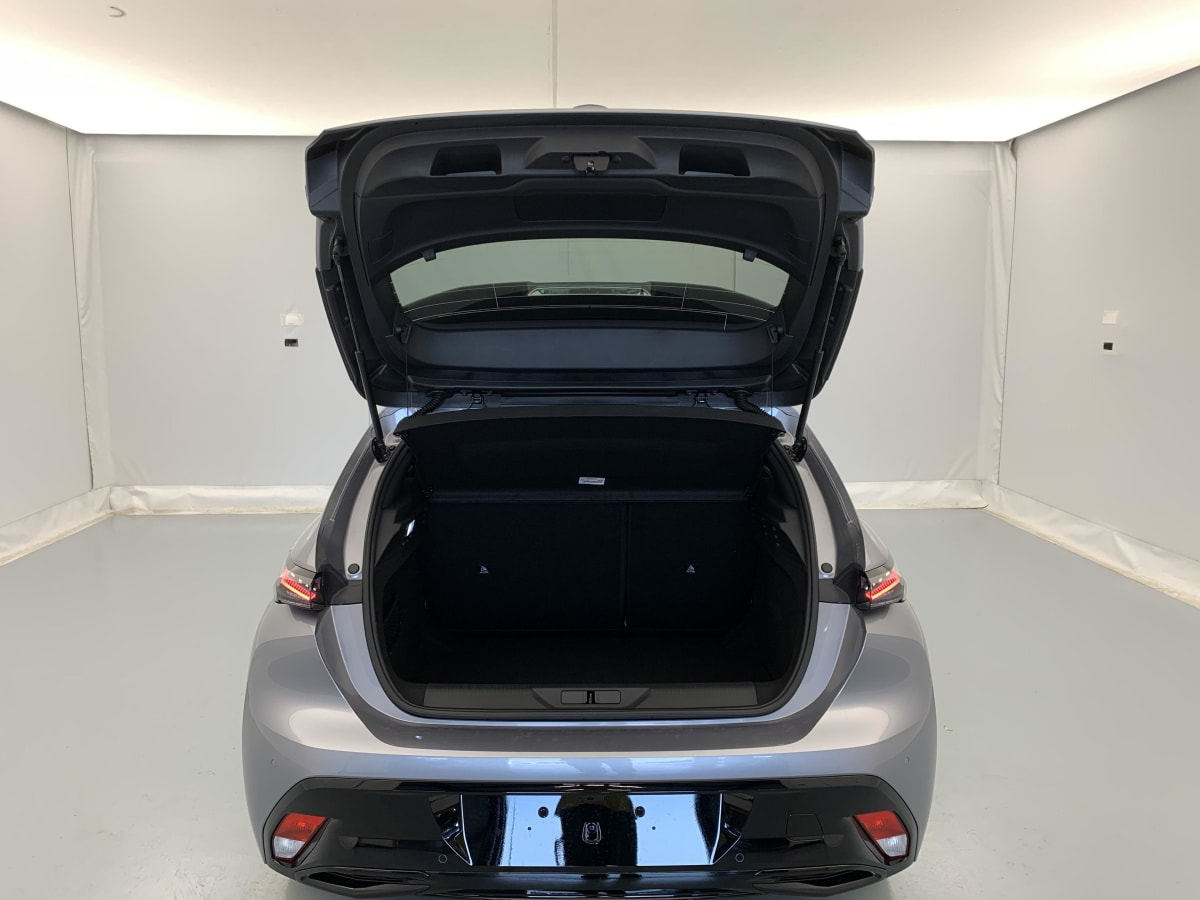Peugeot 308 — photo 12
