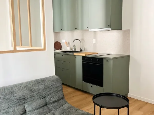 Superbe studio meublé de 26,35 m² rénové à neuf - Rue Condorcet (75009)