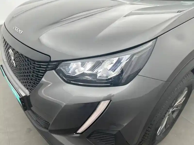 Peugeot 2008 puretech 130 s&amp;s eat8 — photo 72