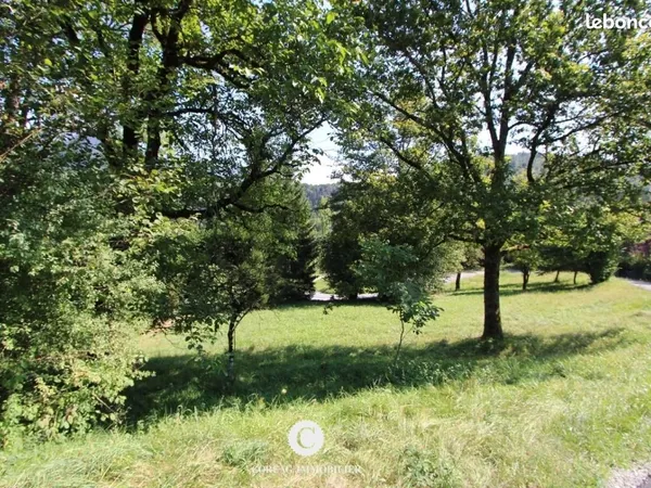 Terrain 628 m² Onnion