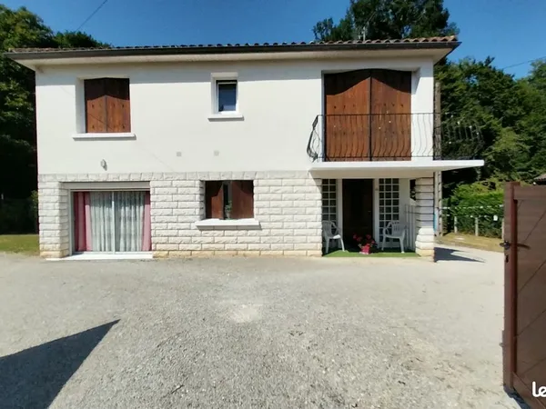 Propriété 6 pièces 168 m²
