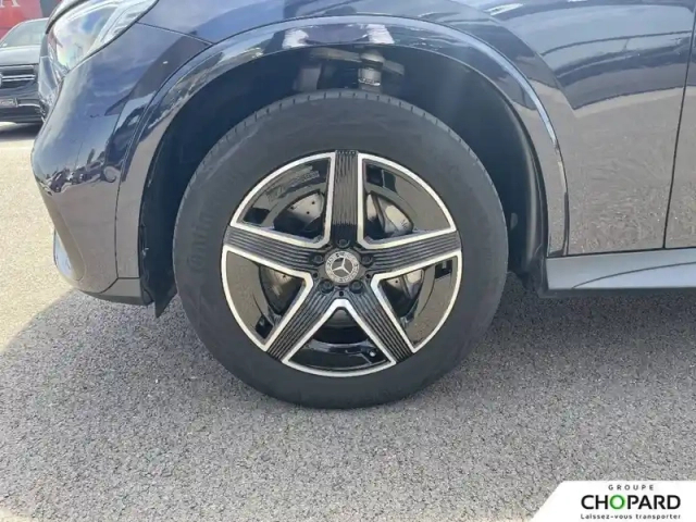 Mercedes Glc 300 e 9g-tronic 4matic — photo 21