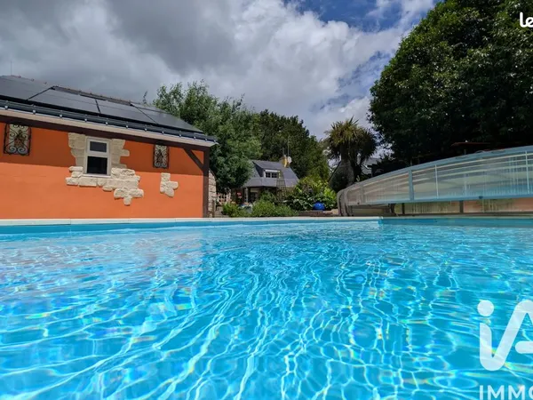Propriété 6 pièces 109 m²