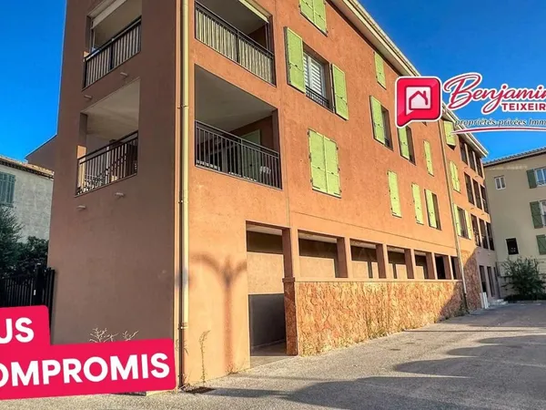 Appartement Roquebrune Sur Argens 3 pièce(s) 67 m2