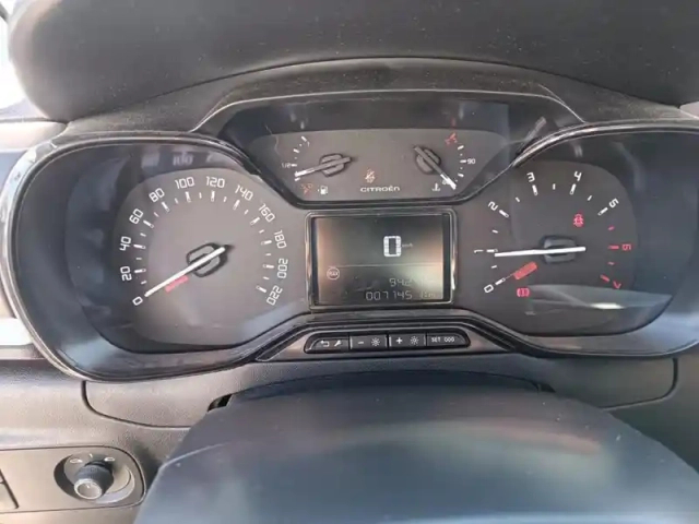 Citroën C3 puretech 83 ch bvm5 max — photo 14