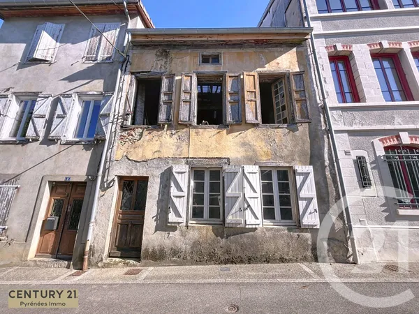 Maison 1 pièce 300 m²