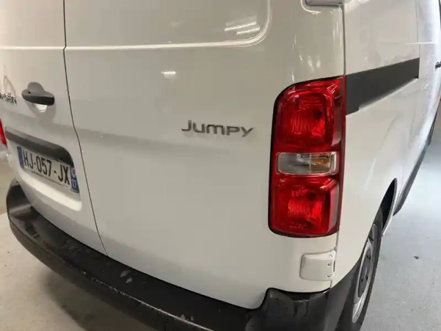 Citroën Jumpy fgn m diesel 120 ch manuelle — photo 17