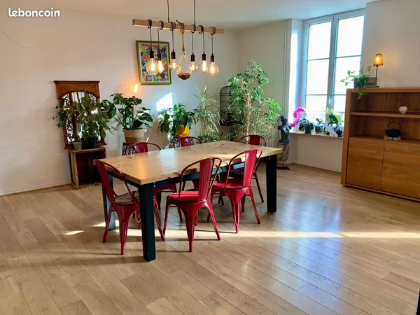 Appartement 6 pièces 151 m²